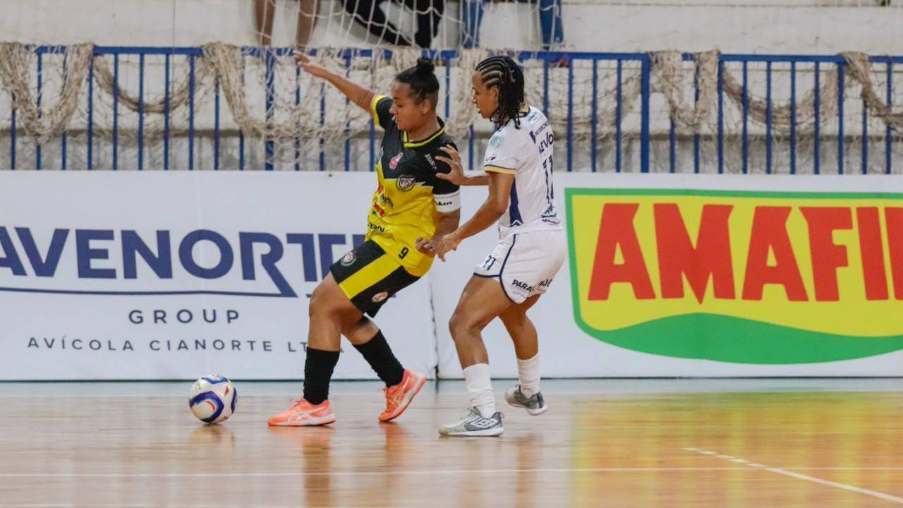 Stein Cascavel Futsal goleia o Cianorte fora de casa pela semifinal do Paranaense