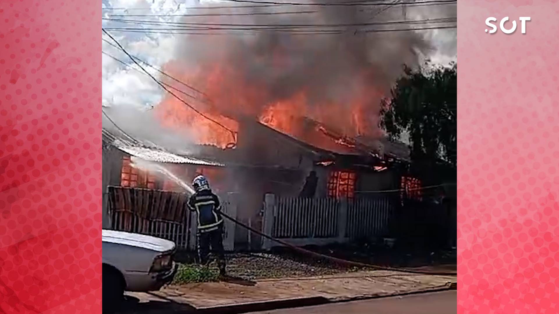 Incêndio destrói duas casas em Toledo, deixando famílias desabrigadas