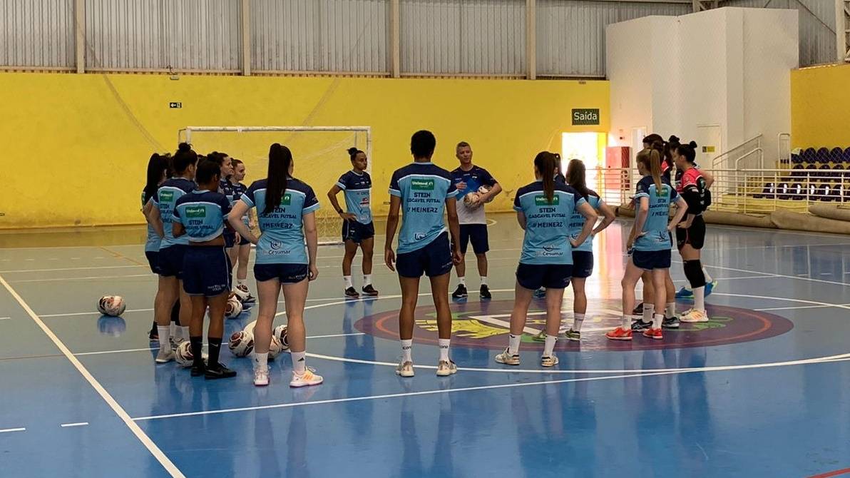 Stein Cascavel Futsal se prepara para a final do Campeonato Paranaense no Ginásio da Neva