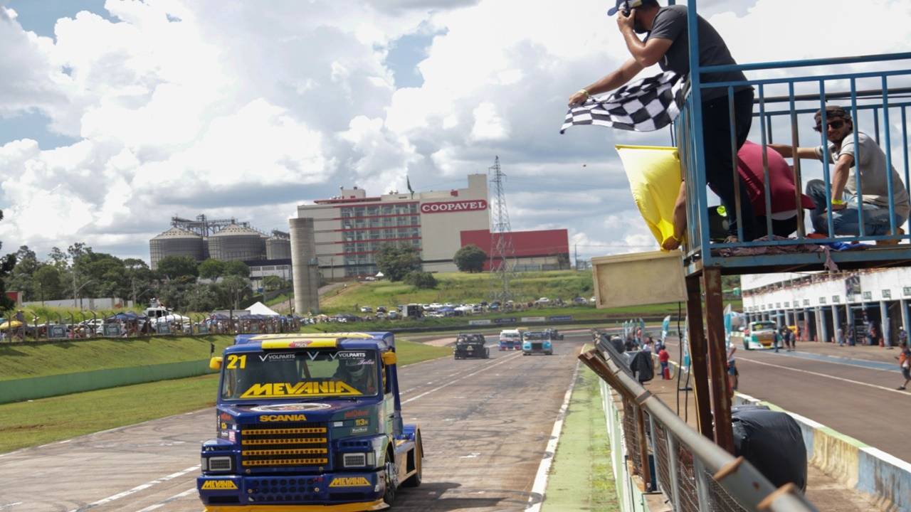 Fórmula Truck inicia sexta-feira programação da etapa de Cascavel