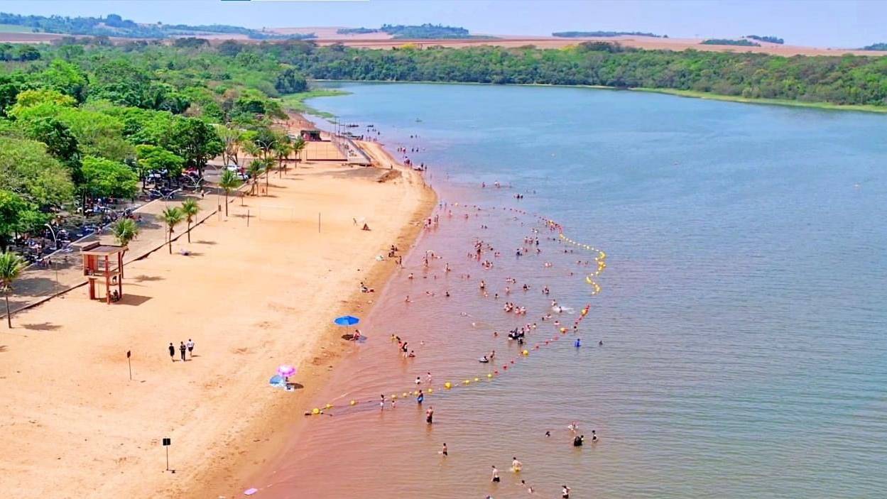 Balneário Jacutinga em Itaipulândia atrai turistas e prepara programação especial para o Réveillon