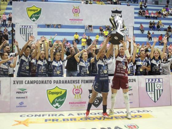 Stein Cascavel é tetracampeão paranaense de futsal feminino em partida emocionante