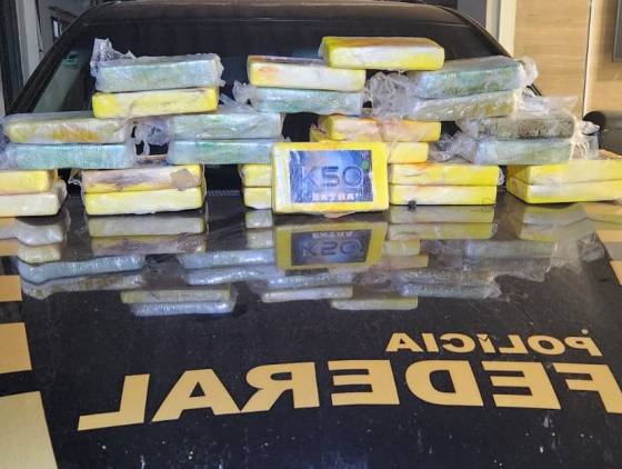Polícia Federal apreende 27,9 kg de cocaína no Aeroporto de Cascavel