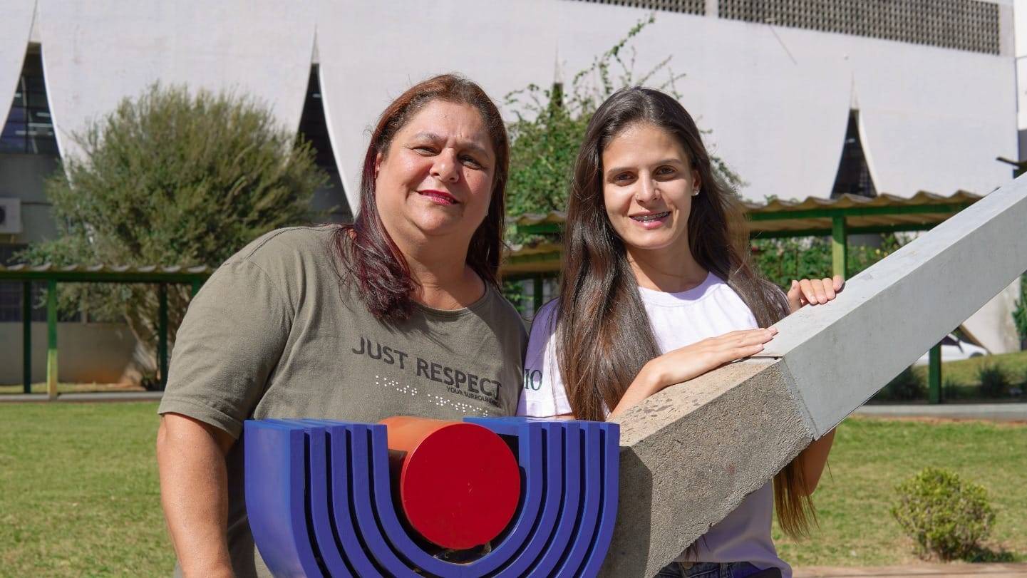 Mãe e filha: unidas pela Unioeste e pelo sonho de um futuro melhor