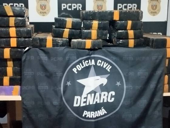 Denarc apreende quase 500 kg de maconha e prende homem em Cascavel