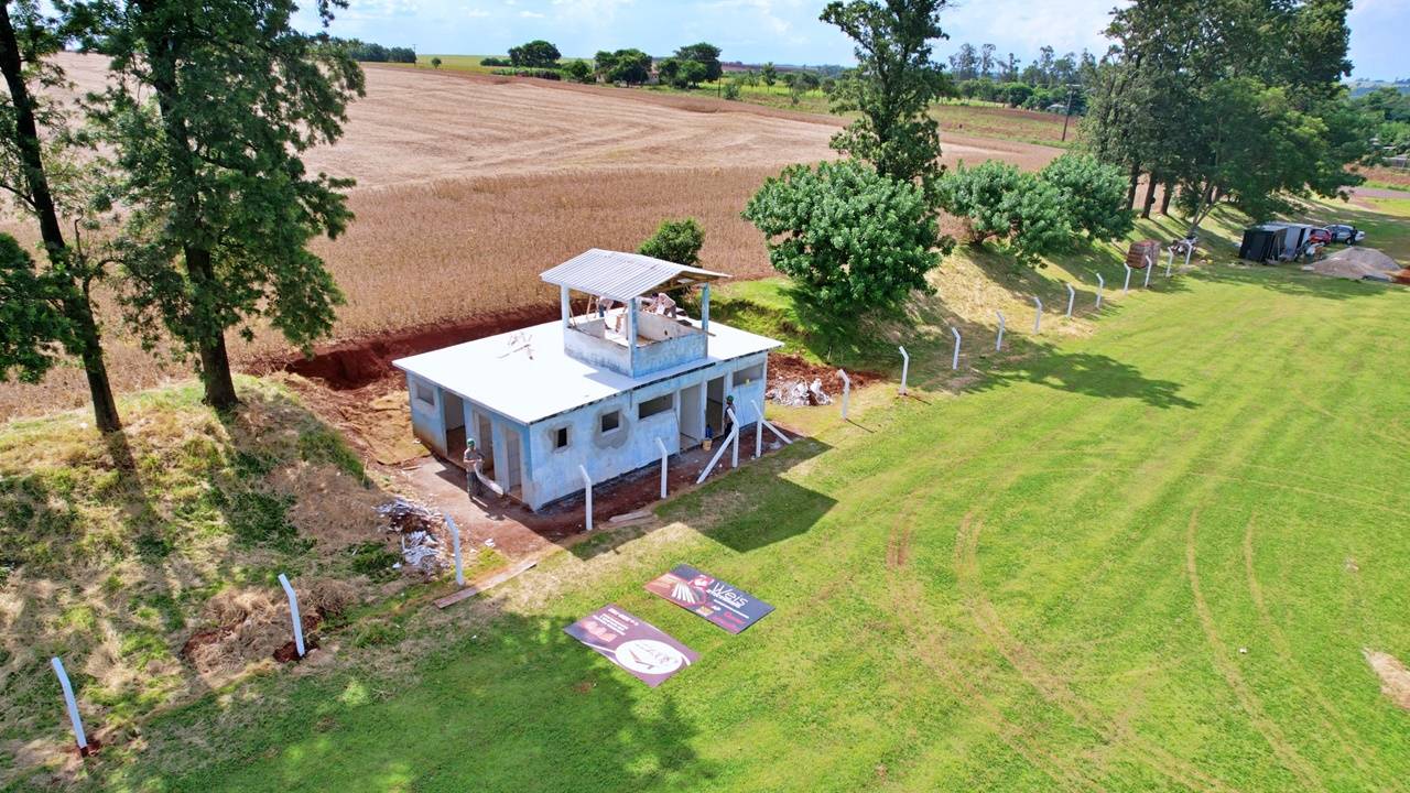 Obras de reforma e ampliação do campo de futebol de Santa Inês são iniciadas em Itaipulândia