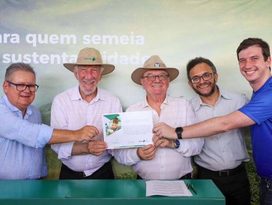 BRDE repassa recursos de incentivos fiscais para projetos sociais no Show Rural