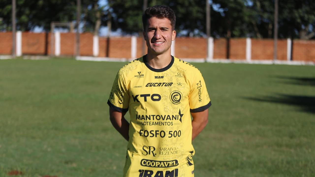 Atacante Victor Daniel é o mais novo contratado do Cascavel para Série D