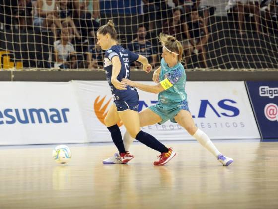 Stein Cascavel vence o UNIDEP/Pato Branco pela Liga Feminina de Futsal