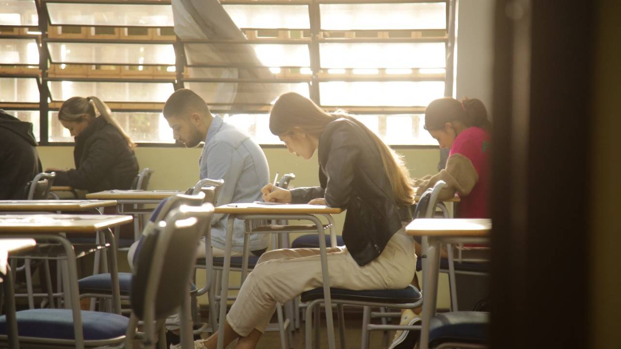 Vestibular da Unioeste é realizado em 9 cidades diferentes