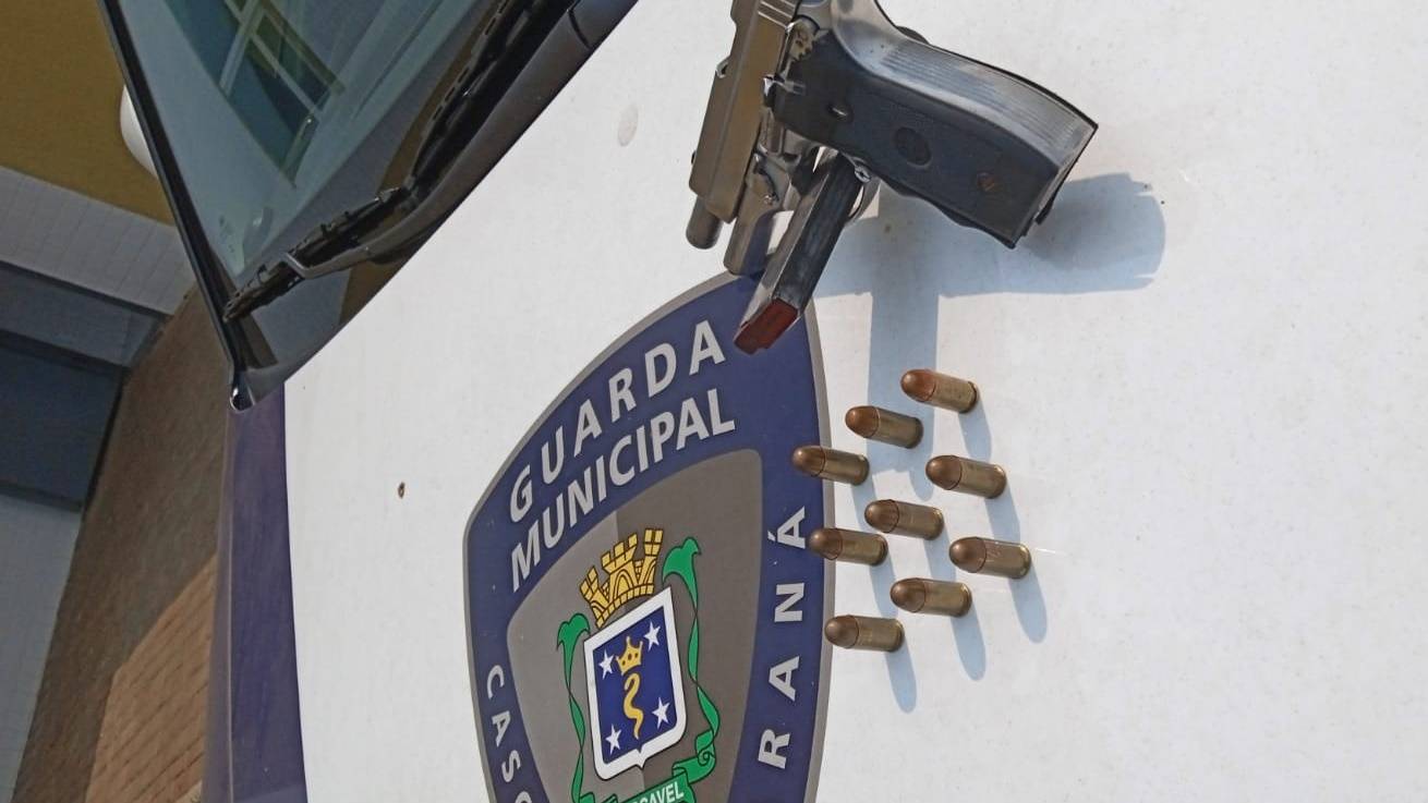 Guarda Municipal de Cascavel prende dupla por ameaça e porte ilegal de arma