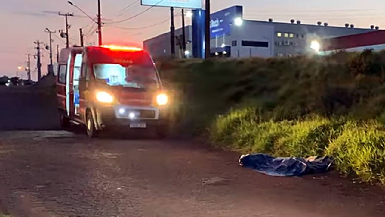 Homem de 39 anos morre após capotar veículo na BR-277 em Cascavel