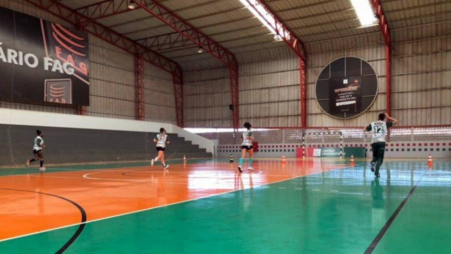 Equipe de Handebol se reencontra para realização de testes físicos