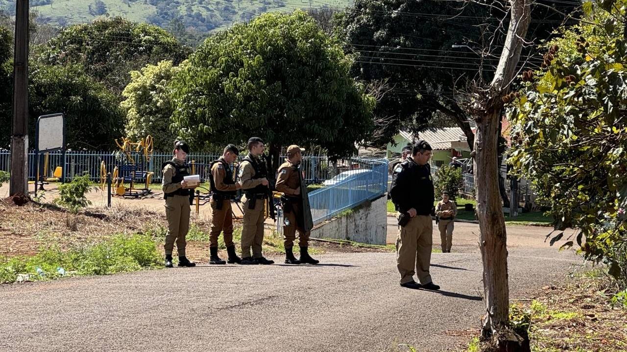 CEC mantém irmã refém em Diamante do Oeste; Polícia Militar é mobilizada