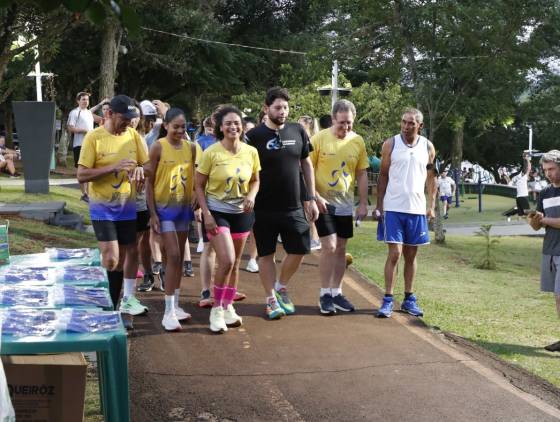 Lago 40 anos: Caminhada encerra celebração de aniversário