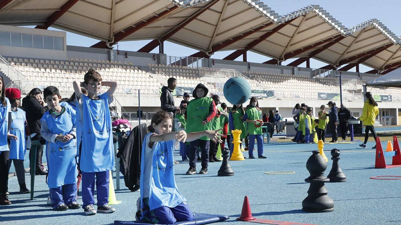 Cascavel prepara futuros atletas em programa de contraturno escolar