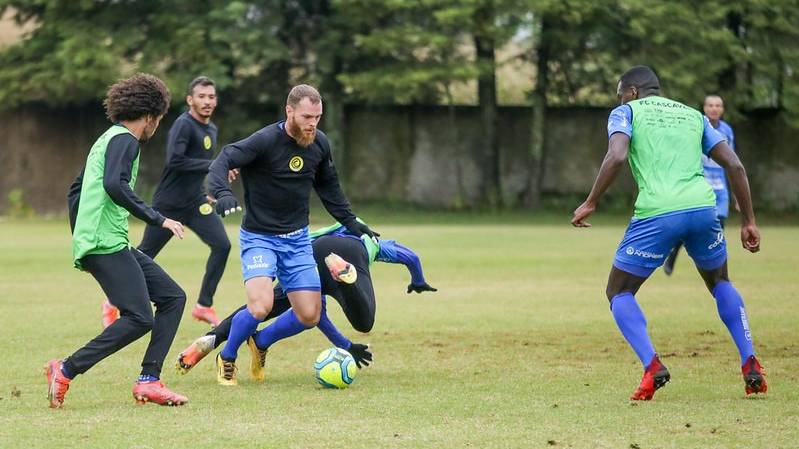 Após vitória, FC Cascavel inicia preparação para enfrentar o Caxias