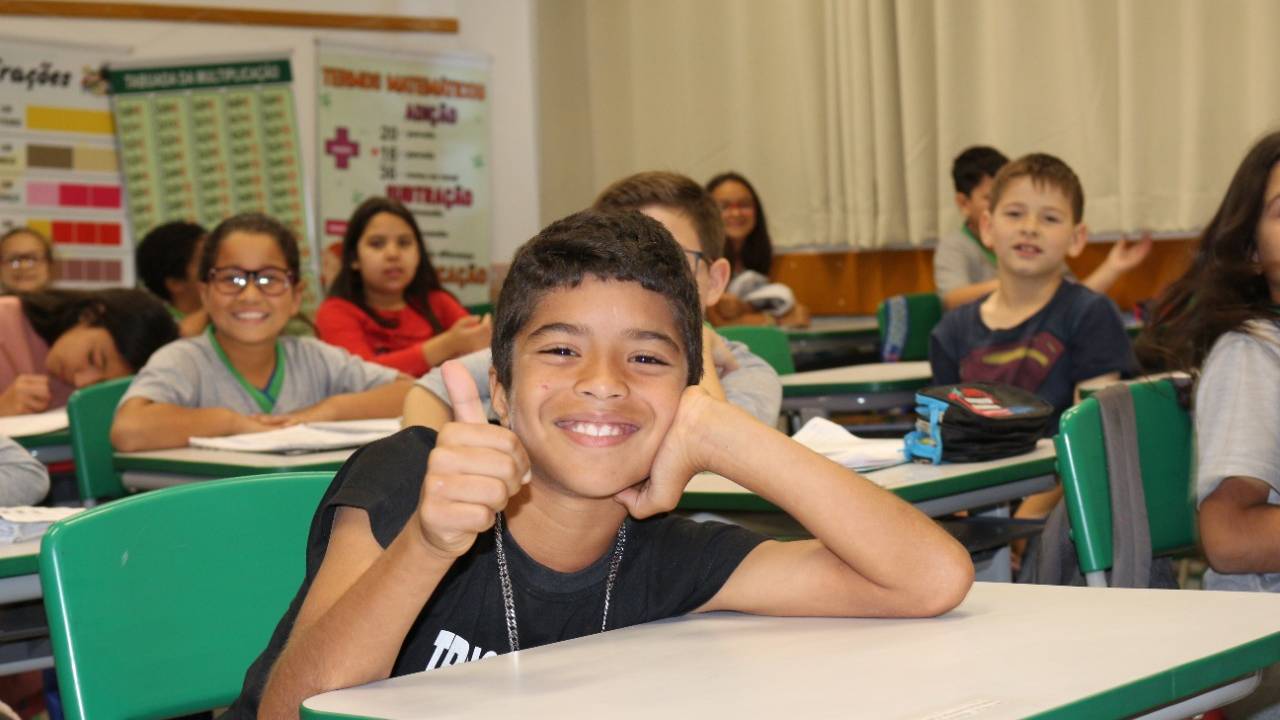 Lugar de criança é na escola: Semed lança campanha contra evasão escolar