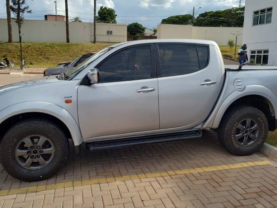 Policia Militar recupera veículo roubado em ação conjunta em Cascavel