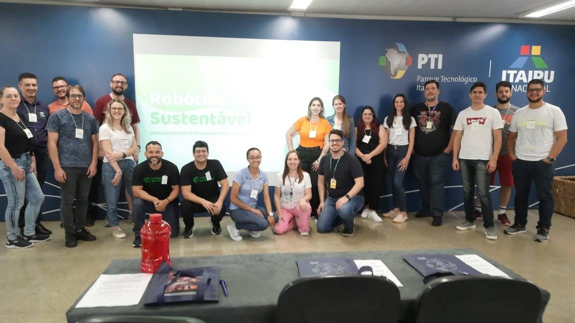 Robótica Sustentável: Cascavel participa de formação no Parque Tecnológico Itaipu
