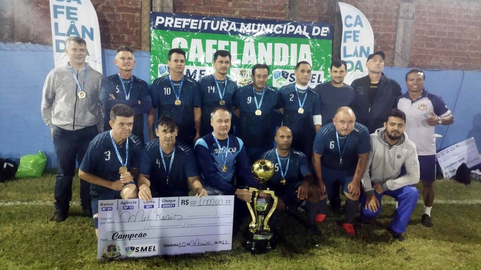 Asmuca/Pinox fatura o titulo de campeão da 2ª edição do Campeonato Municipal de Futebol Sete Sênior