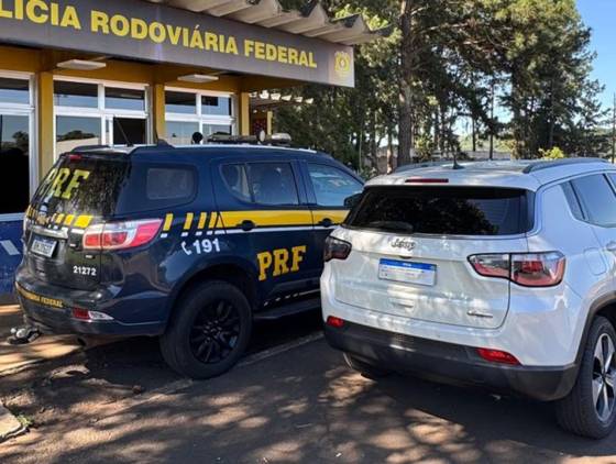 PRF recupera Jeep Compass com placas clonadas em Laranjeiras do Sul