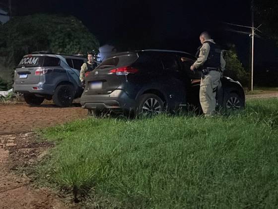 Polícia Militar apreende veículo após perseguição e troca de tiros em Corbélia