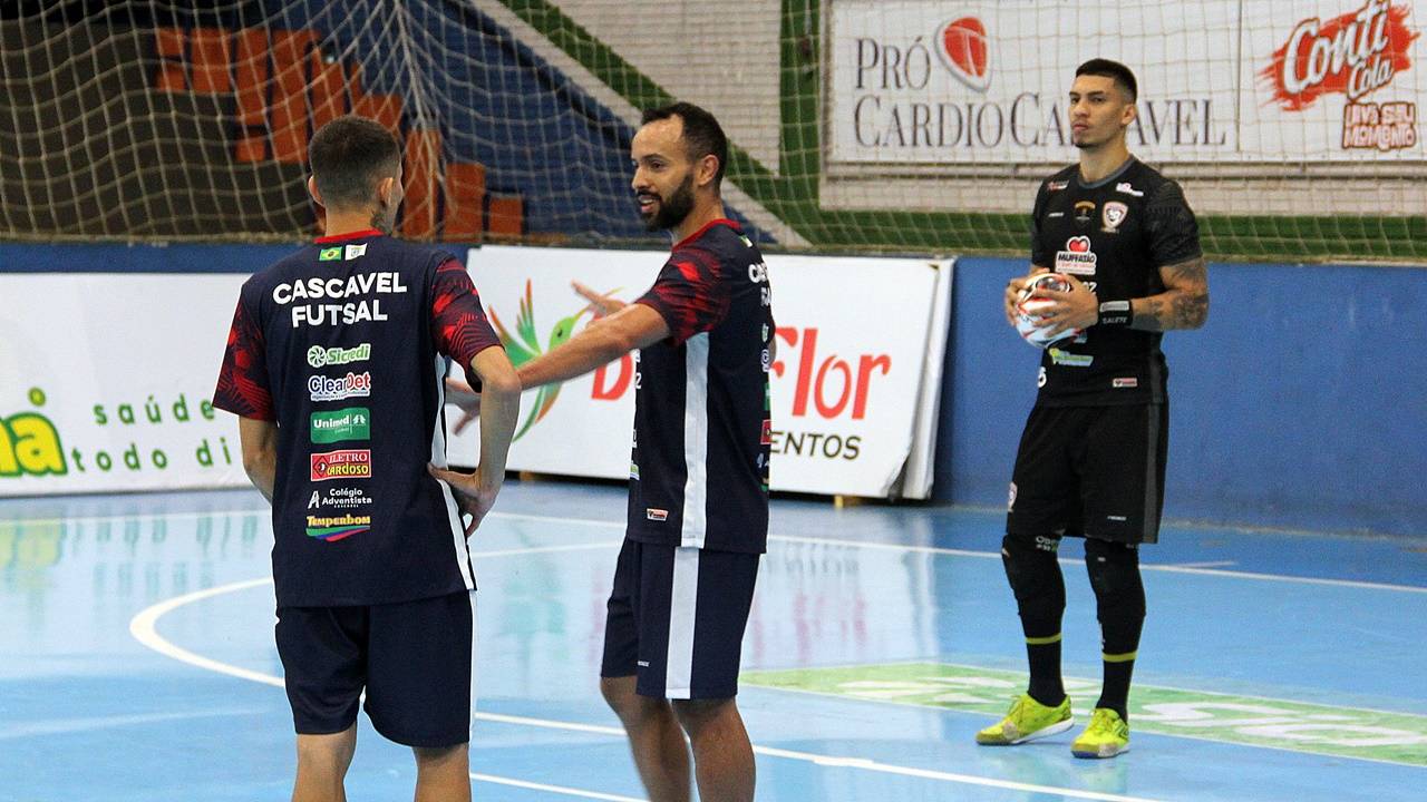 Cascavel Futsal recebe Esporte Futuro em clássico pelo Paranaense da Série Ouro