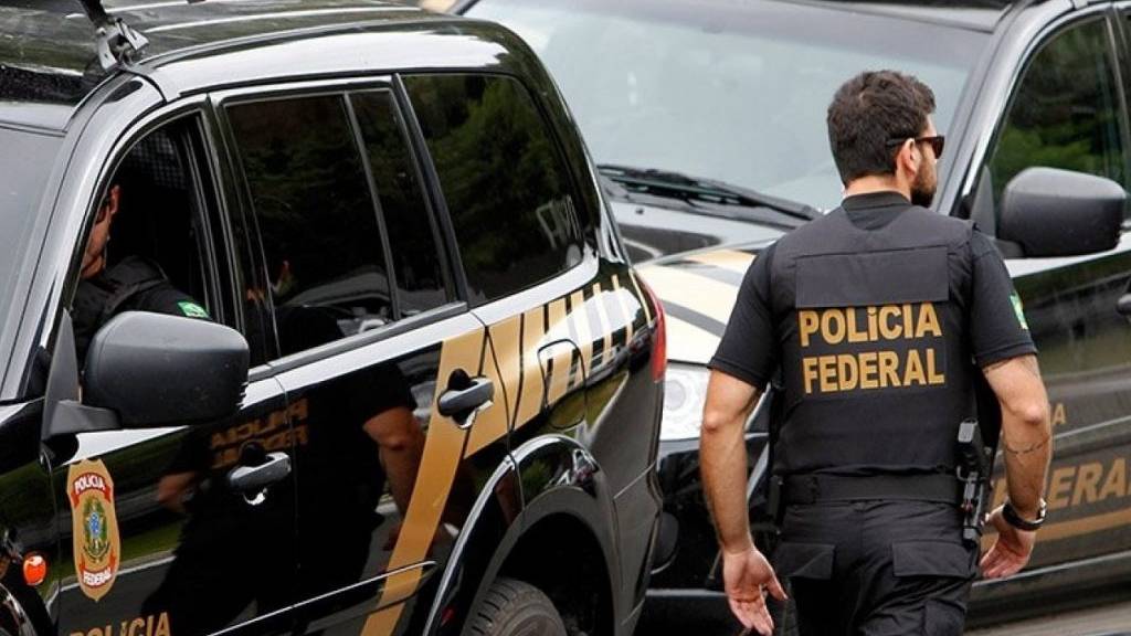Polícia Federal deflagra operação de combate à corrupção e à lavagem de dinheiro em Cascavel
