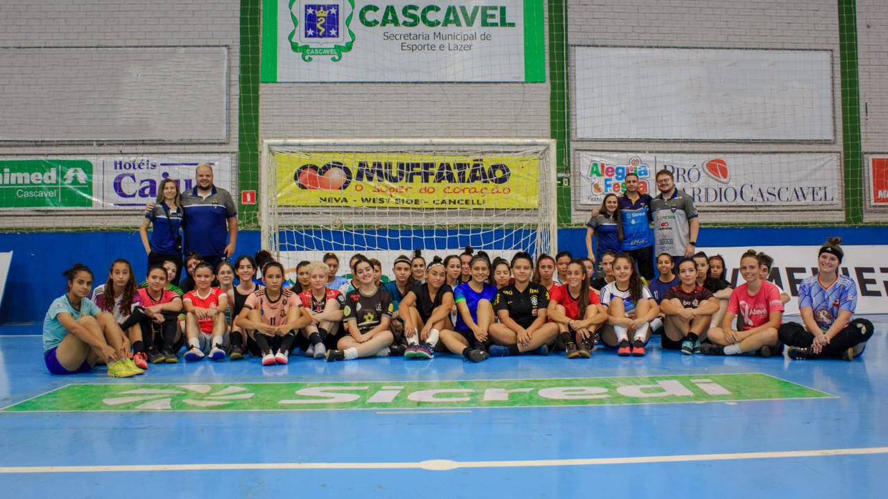 Seletiva do Stein Cascavel Futsal reuniu mais de 50 atletas