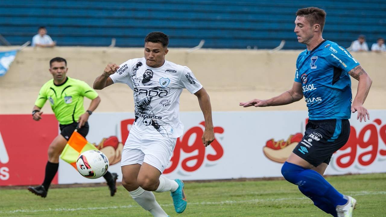 Tubarão empata com o Azuriz na estreia do Paranaense