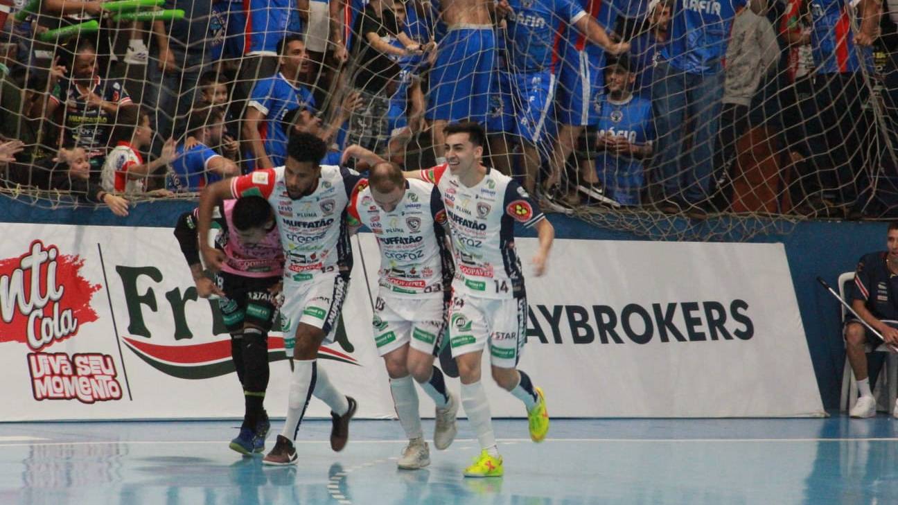 Cascavel Futsal vence o São Miguel e retoma liderança antes da estreia na Libertadores de Futsal