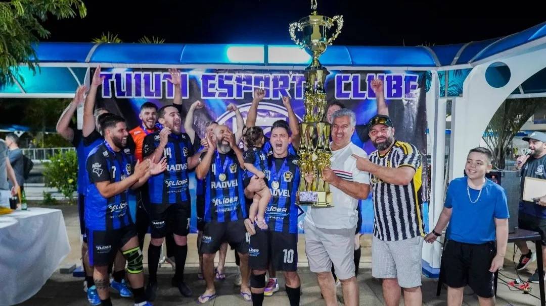 Lider Retifica de Cabeçotes é o campeão da Copa Azulão de Livre do Tuiuti Esporte Clube