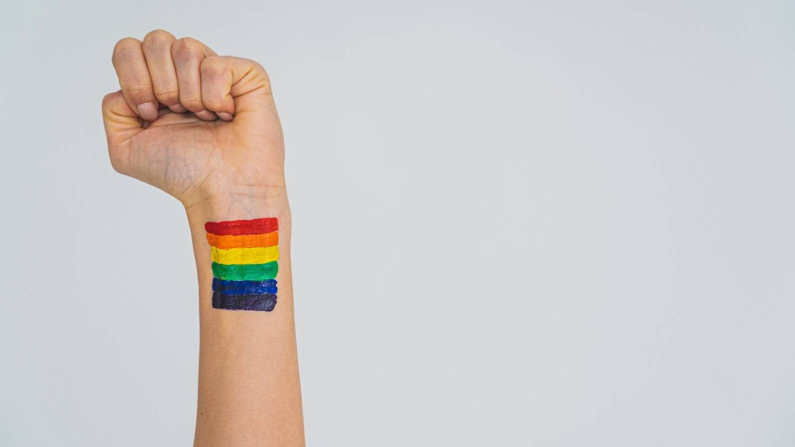 Dia Internacional de Combate à Homofobia: denunciar é o primeiro passo para garantir direitos