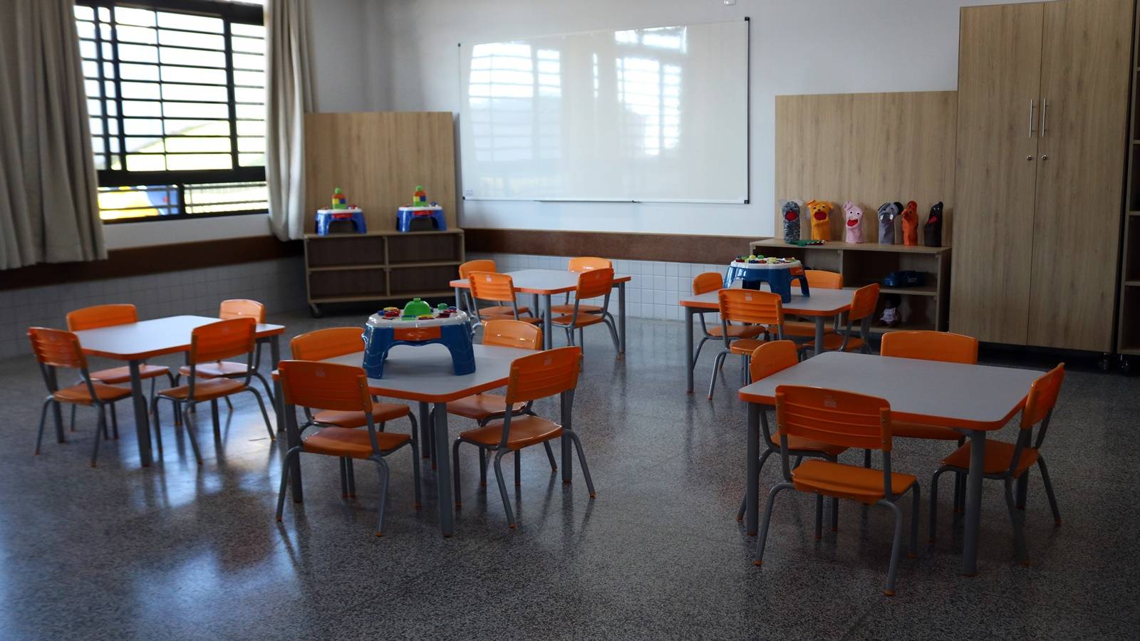 Cascavel atinge recorde no IDEB sem garantir a remuneração mínima dos professores