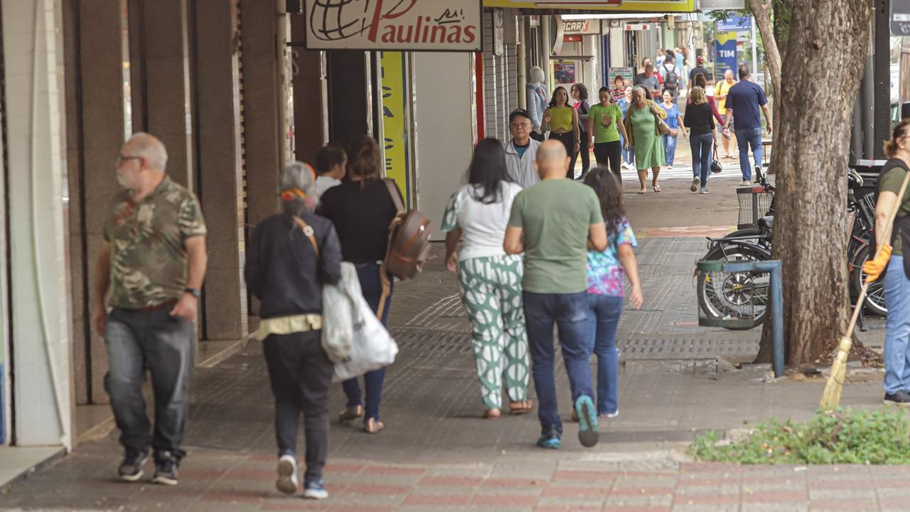 Comércio paranaense cresce 1,4% nos primeiros sete meses do ano