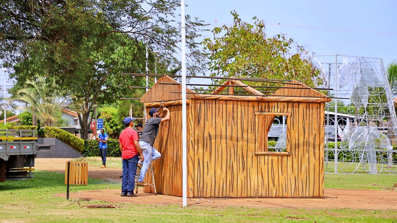 Itaipulândia Inicia Preparativos para o Natal Iluminado 2024