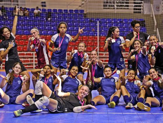 Sub-17 do Stein Cascavel Futsal é campeão da categoria na Copa Penalty