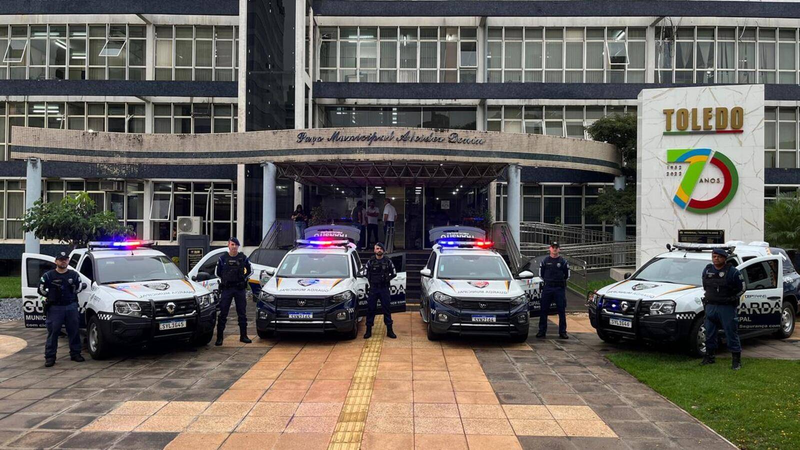 Guarda Municipal de Toledo recebe quatro novas viaturas para reforçar patrulhamento