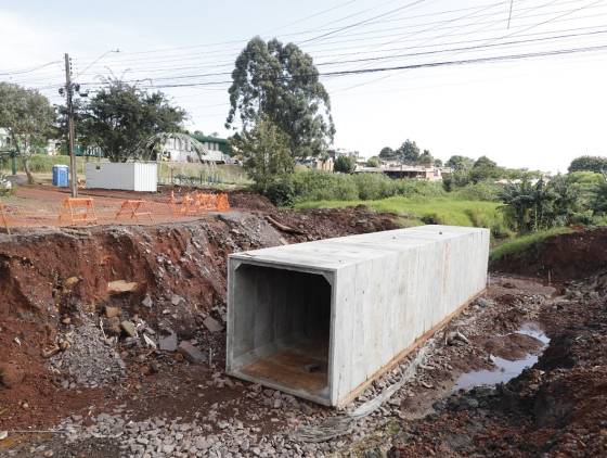 Intervenções urbanas valorizam drenagens para evitar alagamentos em Cascavel