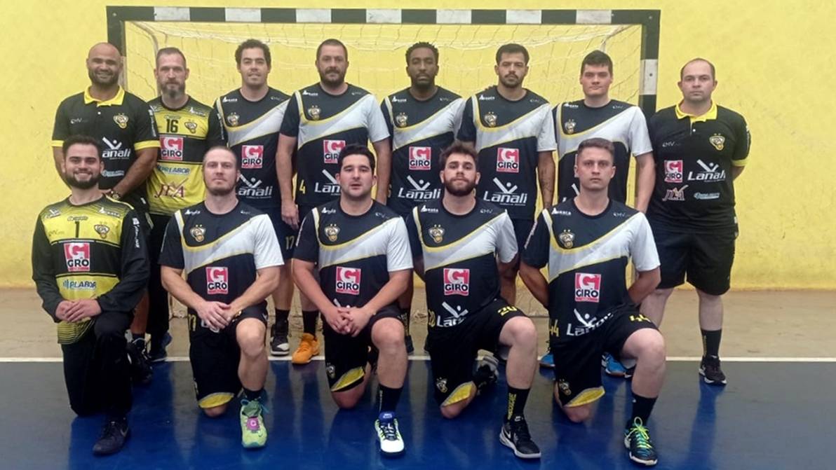 Cascavel Handebol goleia o Foz e segue invicto no estadual