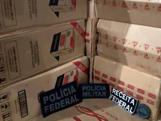 Ação conjunta da PF, PM e RFB resulta na apreensão de mais de 527 caixas de cigarros contrabandeados