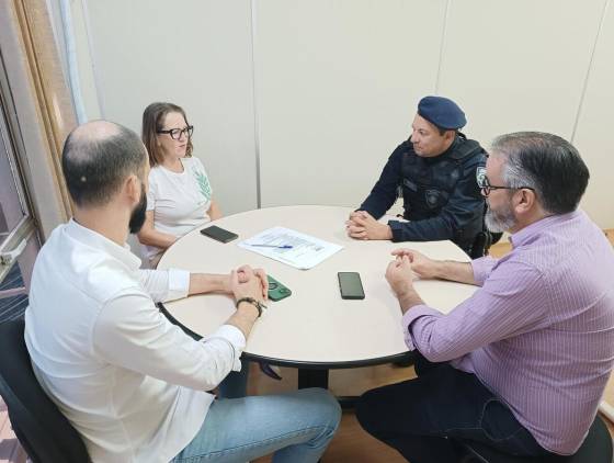 Prefeitura de Toledo debate sobre instalação de câmeras em escolas e Cmeis