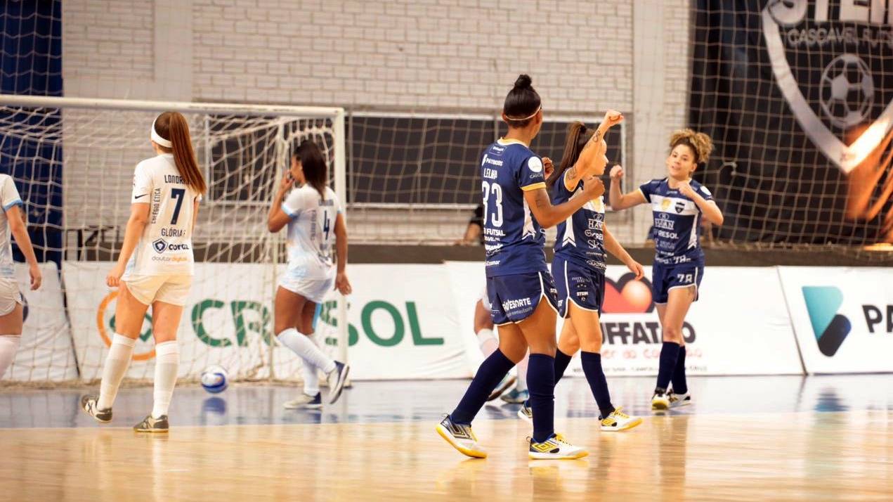 Stein Cascavel Futsal atropela o Londrina e se consolida no Paranaense Feminino