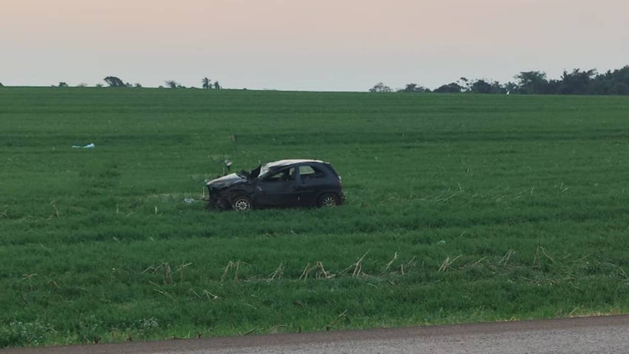 Motorista de 57 anos morre em capotamento na PR-486 em Cascavel