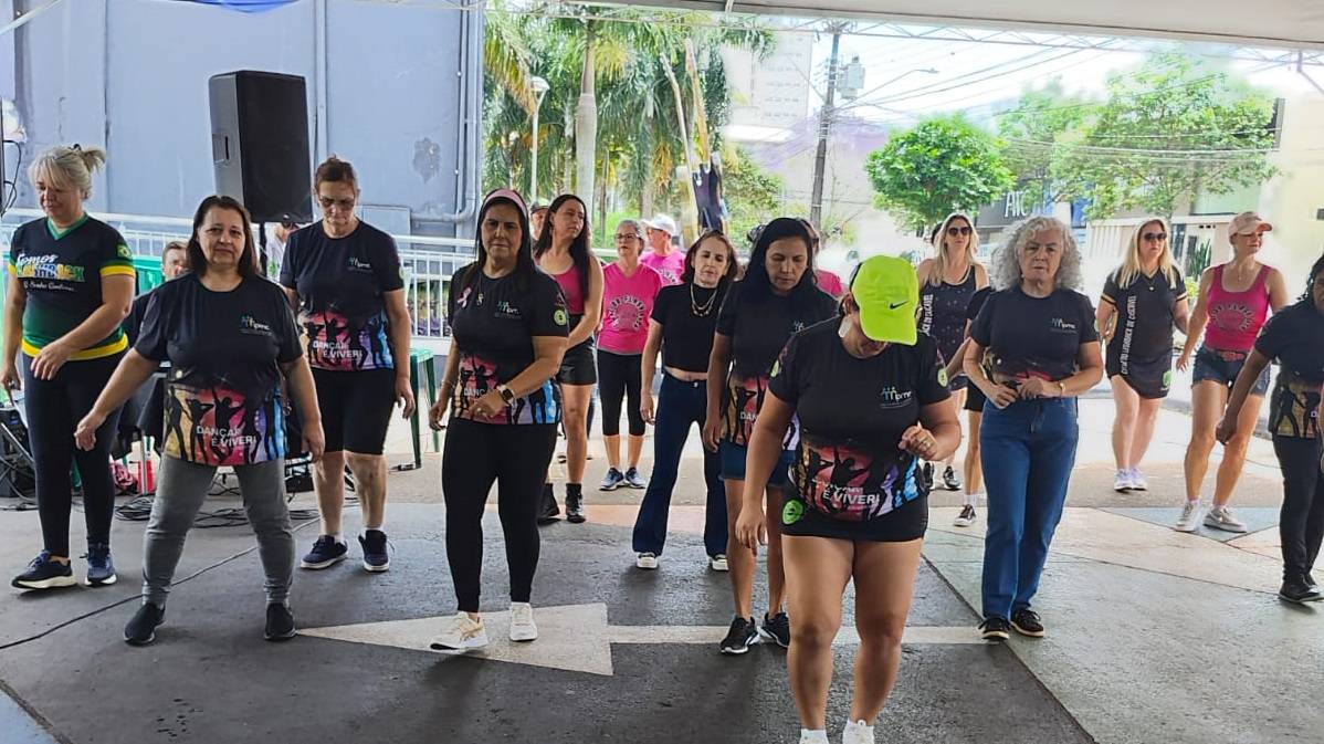 Aposentados do IPMC redescobrem a vida em aulas de dança e informática