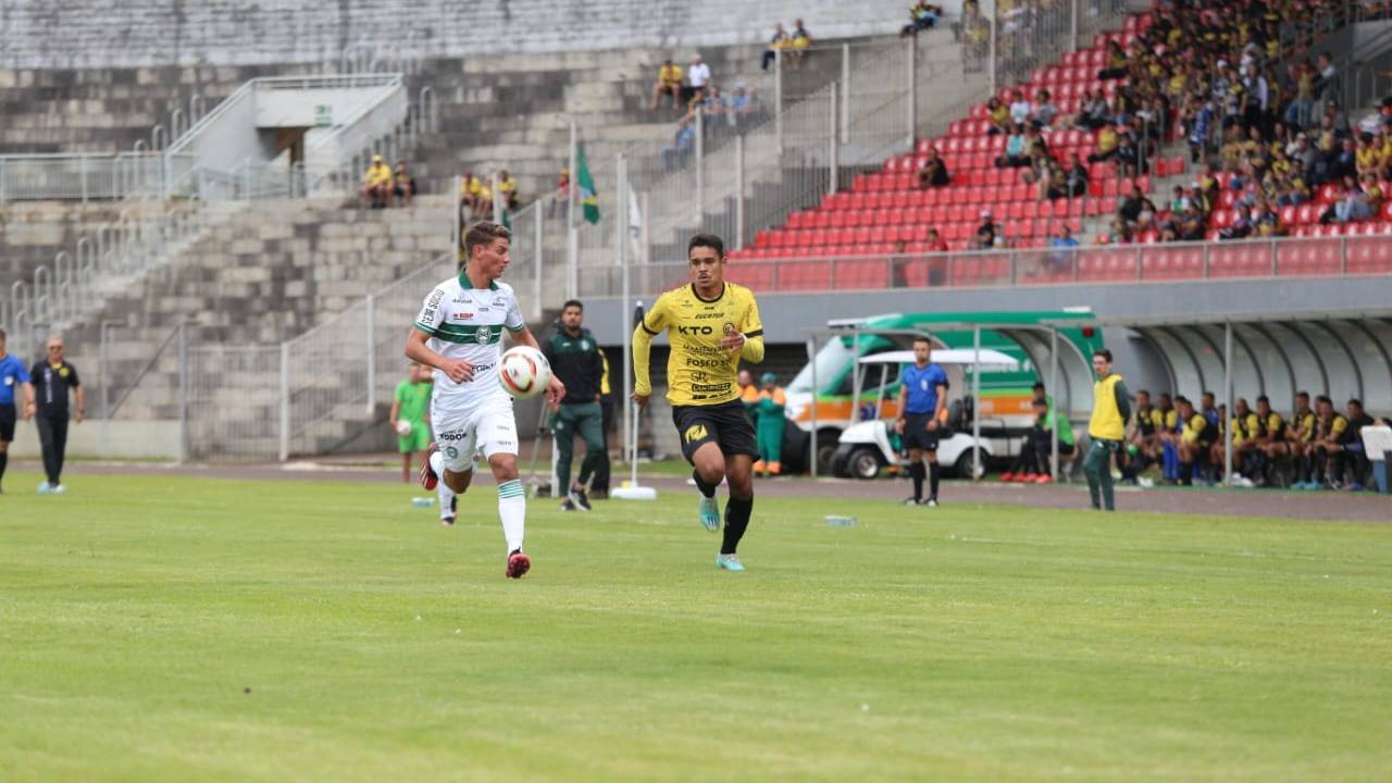 FC Cascavel empata sem gols com Coritiba no Estádio Olímpico