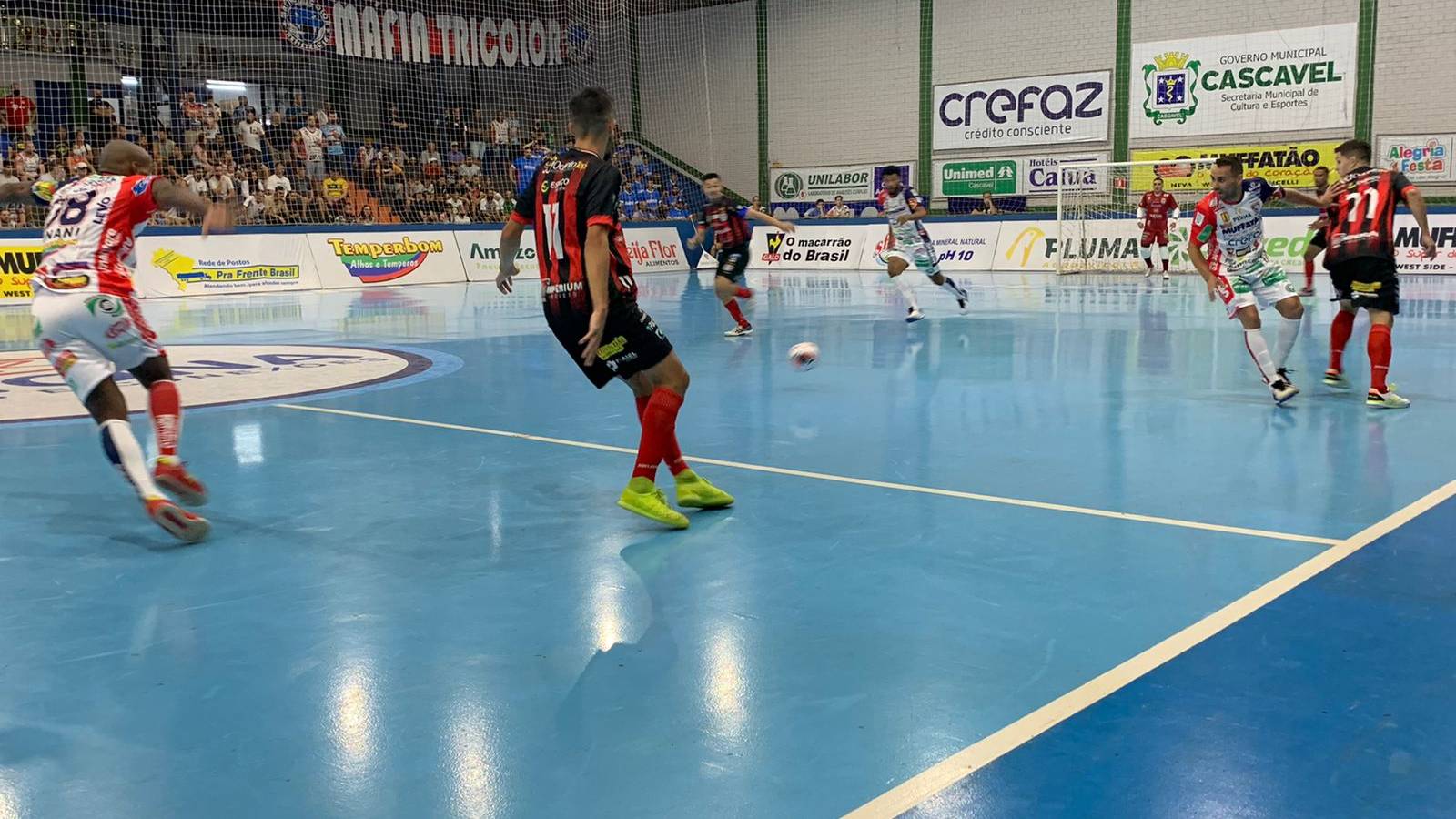 Campeonato Paranaense: Cascavel Futsal vence o Guarapuava na estreia em casa