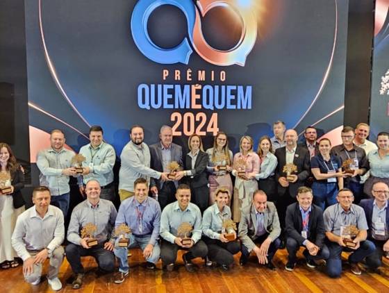 Coopavel conquista prêmio de melhor assistência técnica em suínos do Brasil