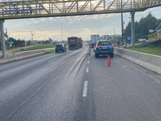 Pedestre é atropelado e fica gravemente ferido na BR-277 em Campo Largo